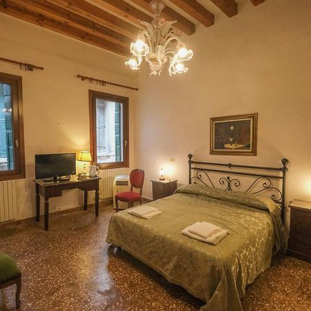 Ca'Salvador Bed & Breakfast Venesia Bagian luar foto