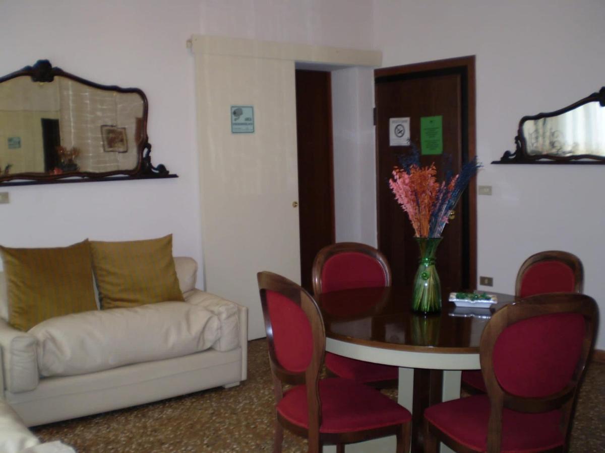 Ca'Salvador Bed & Breakfast Venesia Bagian luar foto