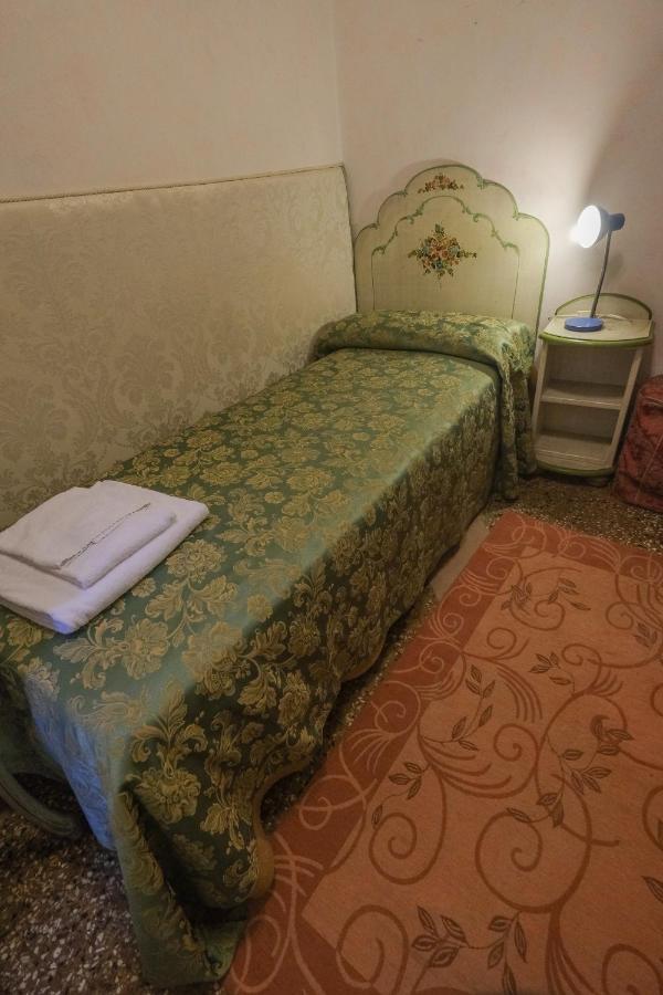 Ca'Salvador Bed & Breakfast Venesia Bagian luar foto