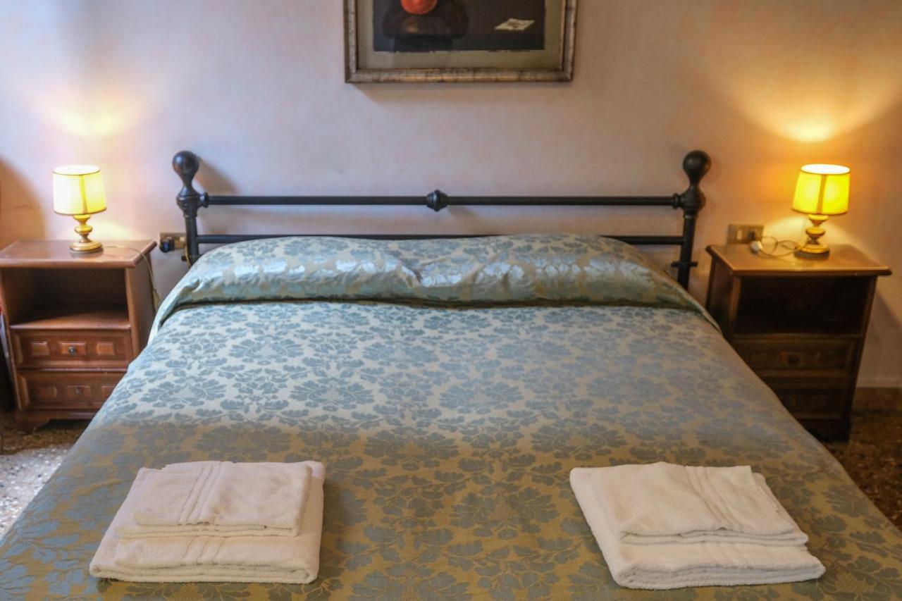 Ca'Salvador Bed & Breakfast Venesia Bagian luar foto